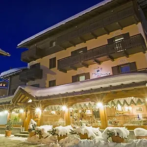 Alpenrose Hotel